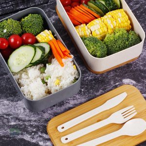Boîte à bento grise pour une présentation soignée des plats