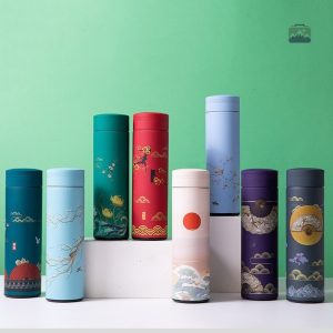 Bouteille design pour infuser vos thés préférés facilement