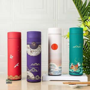 Bouteille à thé rouge avec infuseur intégré