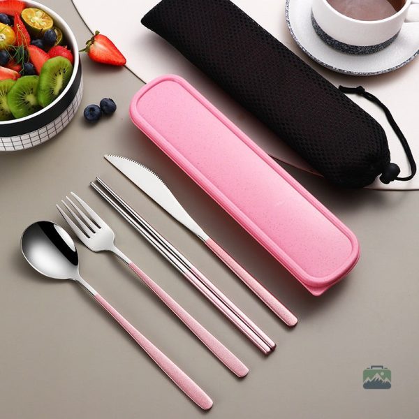 Couverts inoxydables pour repas en extérieur