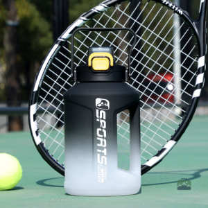 Gourde Sport Noire et Blanche