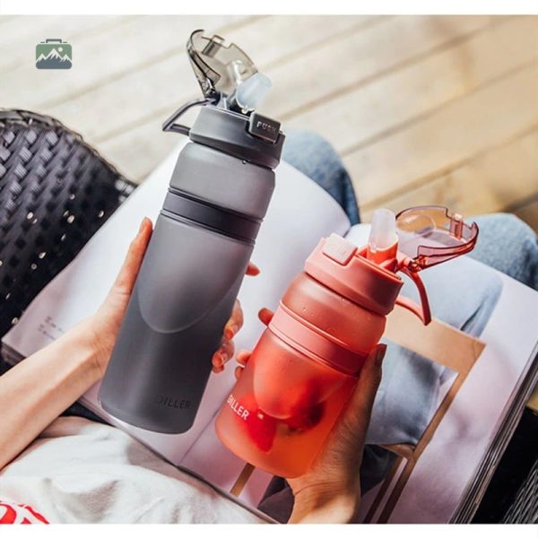 Gourde rose légère et pratique pour les sportifs