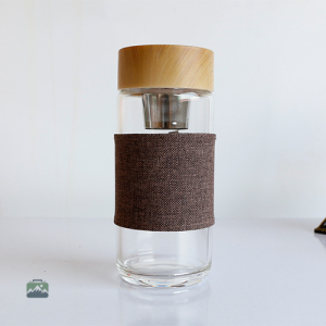 Verre à thé avec infuseur intégré