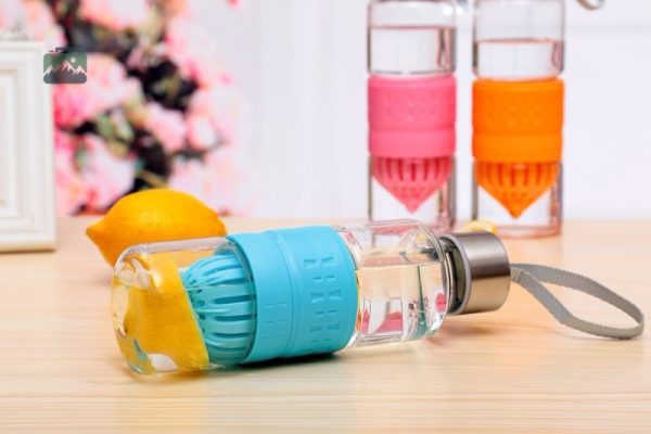 Accessoire de cuisine : gourde en verre