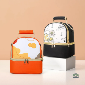Sac à Dos Isotherme au design noir avec motifs floraux