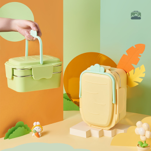 Lunch box en inox, design compartimenté, couleur verte