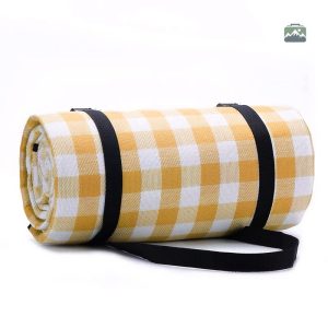 Plaid pique-nique à carreaux jaunes élégant et pratique