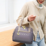 Sac isotherme femme en gris pour le transport de repas