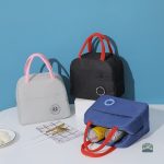 Sac isotherme Kawaï gris, idéal pour les repas à emporter