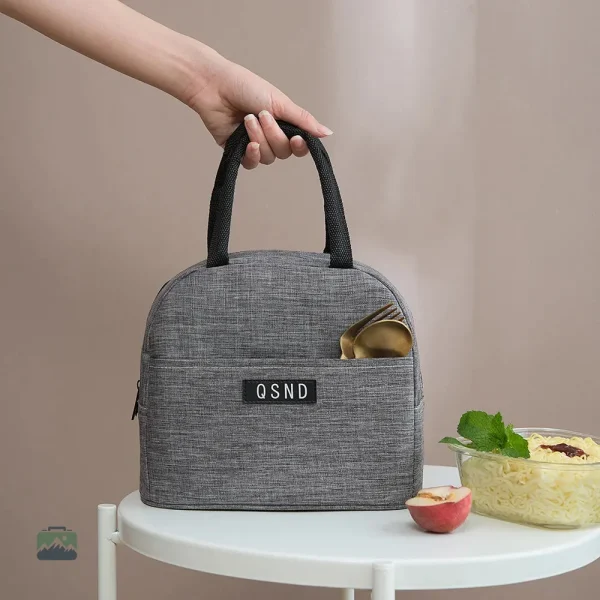 Sac lunch box bleu pour garder vos repas au frais