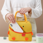Sac repas isotherme design Poussin, idéal pour les pique-niques