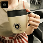 Tasse isotherme pour café, design moderne et élégant